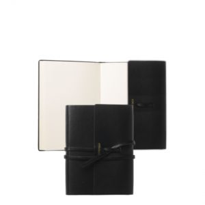 PENSÉE BLACK