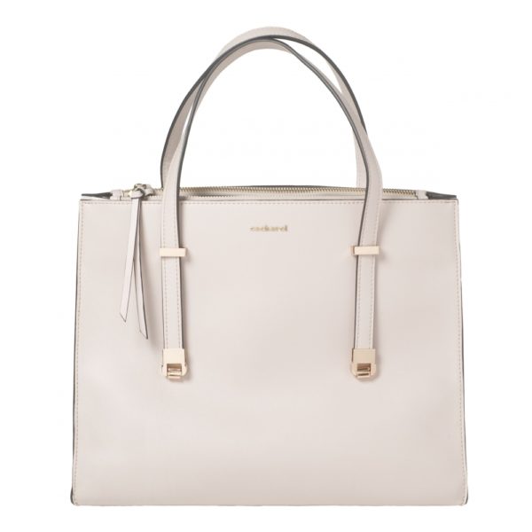 MADELEINE BEIGE